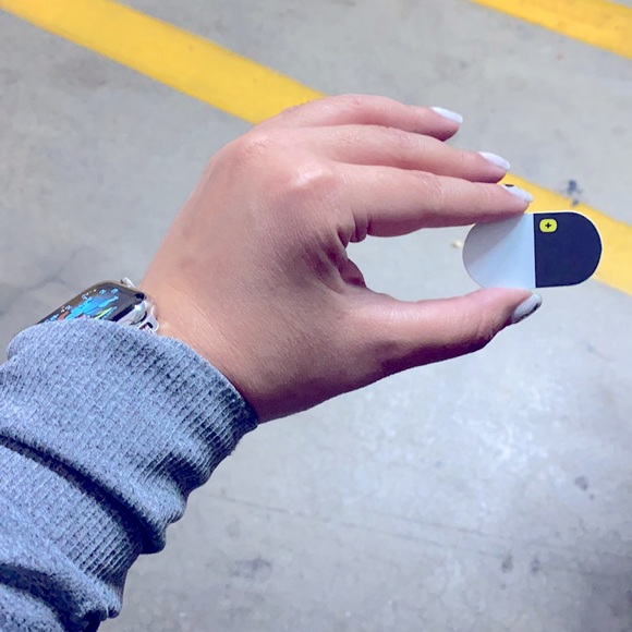 Figs black and white pill sticker - Picture 2 of 2